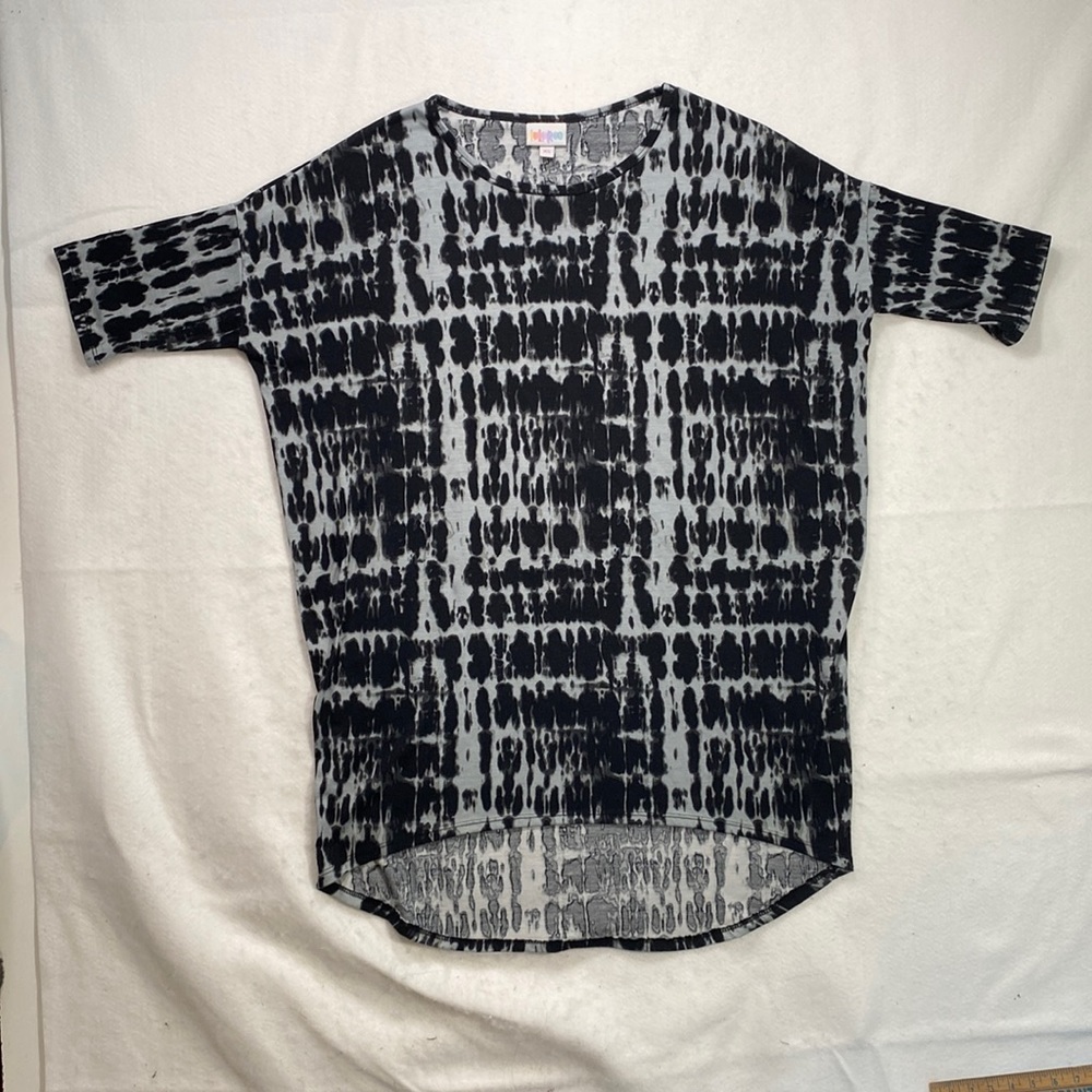 Lularoe Short Sleeve Shirt Blouse Tunic Black Gray Tie Dye Womens Size XS